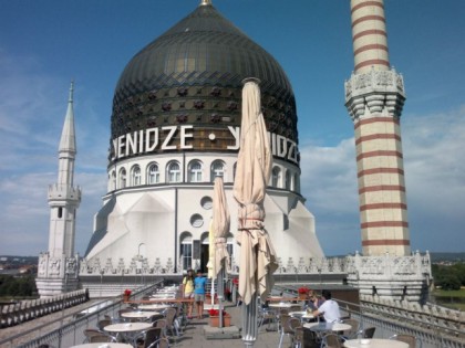 Photo: Kuppelrestaurant in der Yenidze